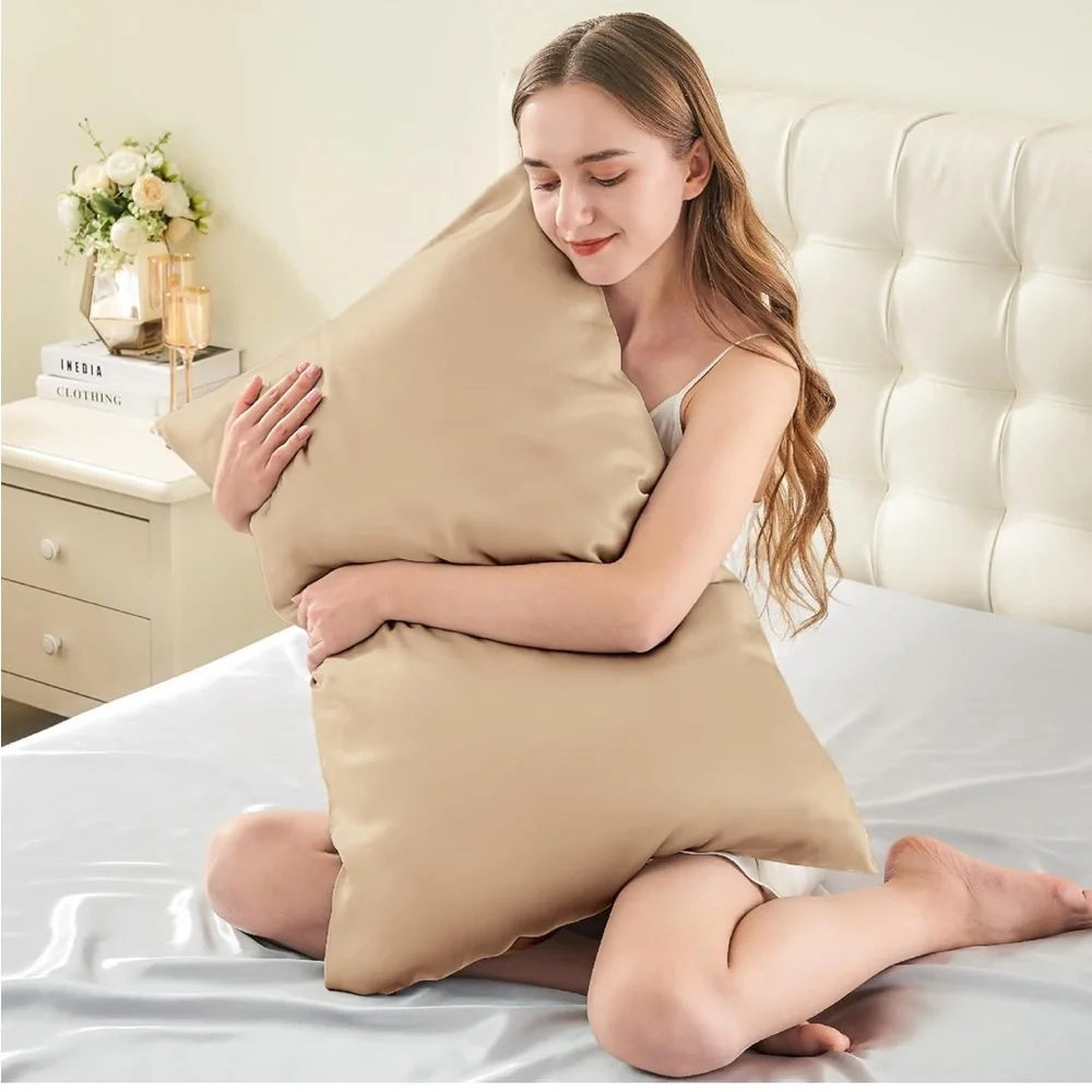 100% Mulberry Silk Pillowcase Queen Size 20”x30” Hidden Zipper New in Box